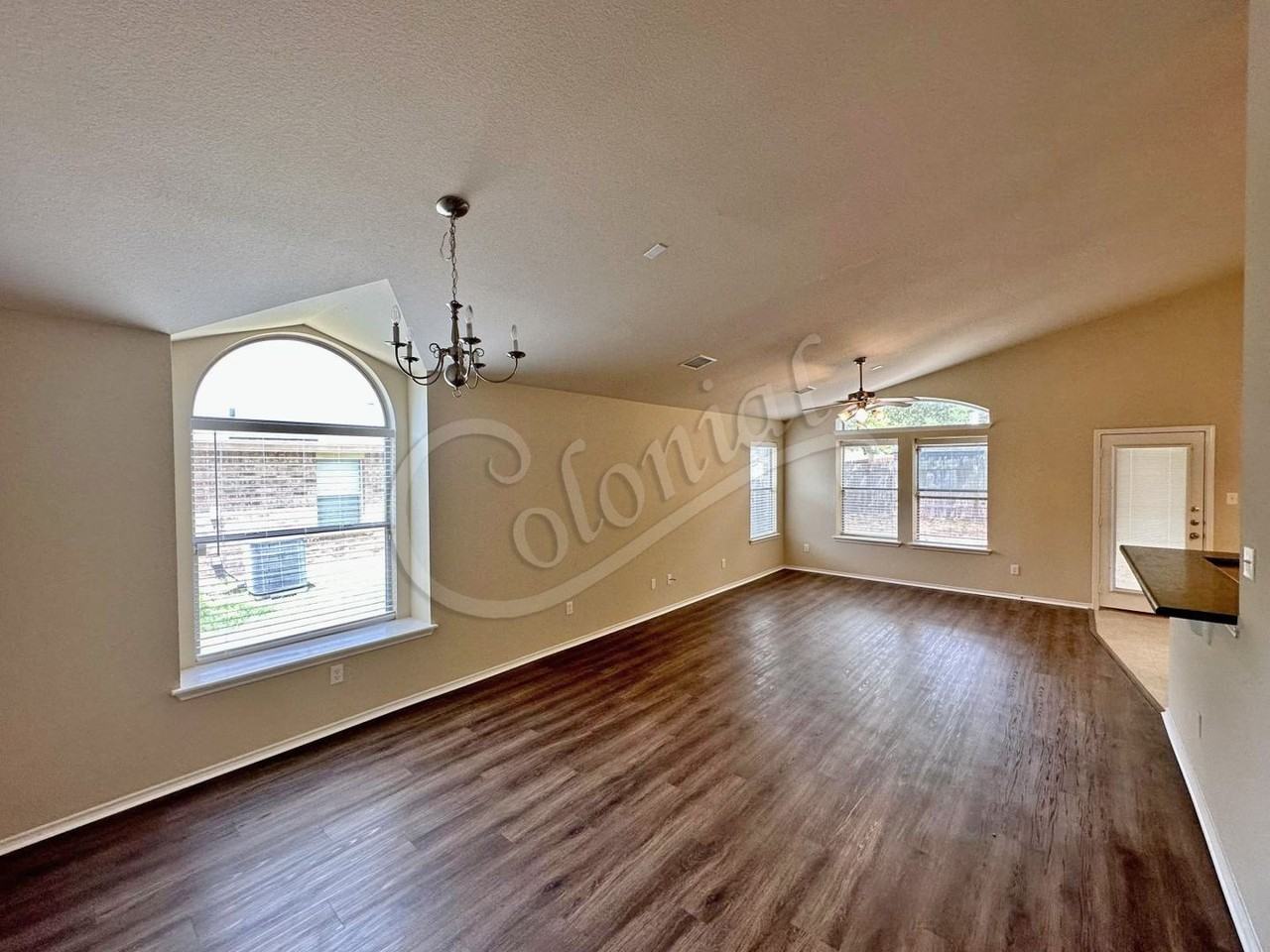 6706 Indian Hawthorne Drive - Photo 4 of 16