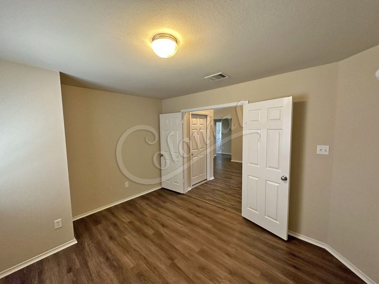 6706 Indian Hawthorne Drive - Photo 7 of 16