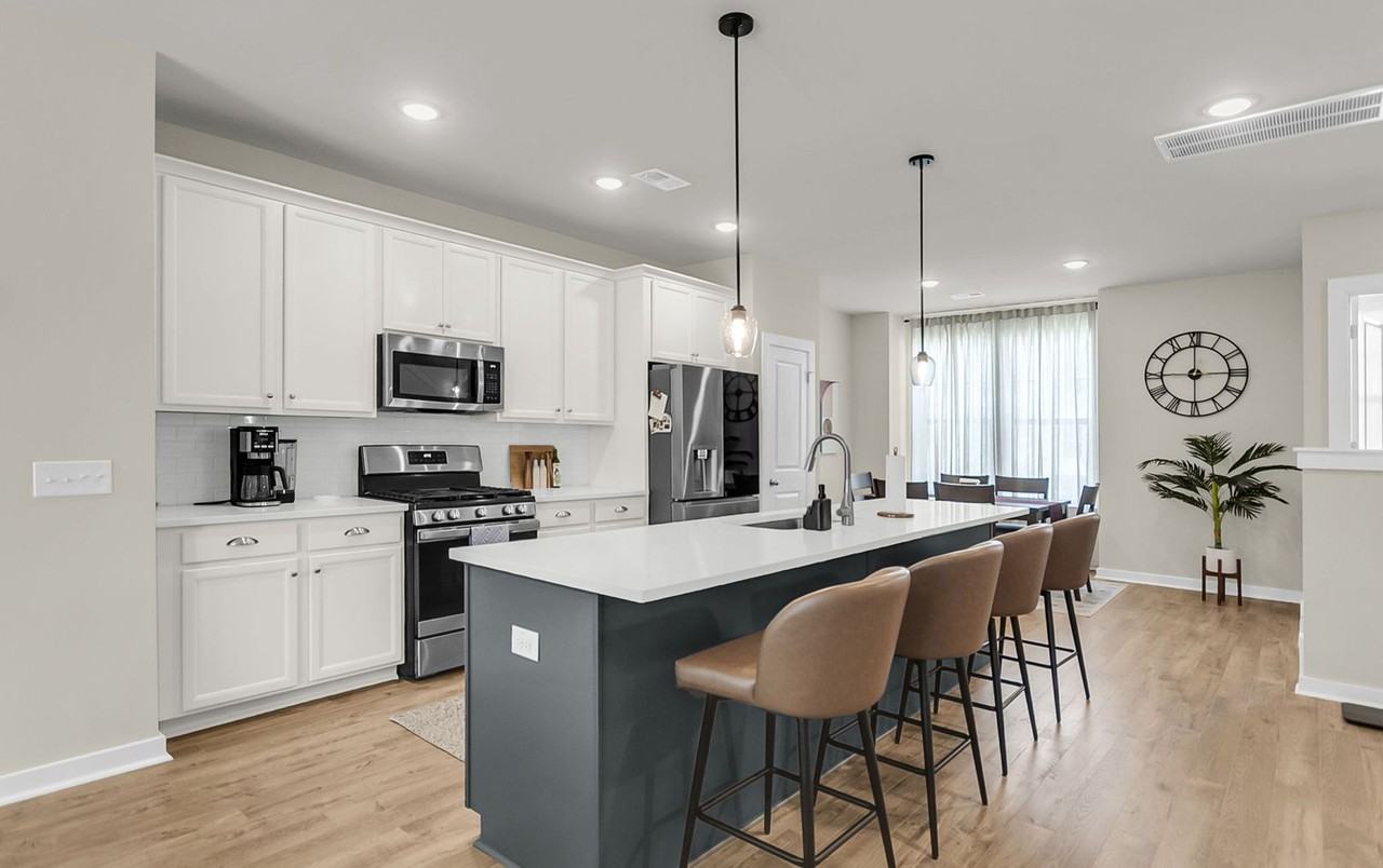 1041 Old Cypress Run - Photo 3 of 40