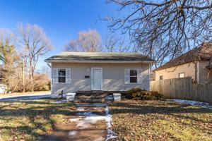 featured image of 1013 South Josephine Boyd Street