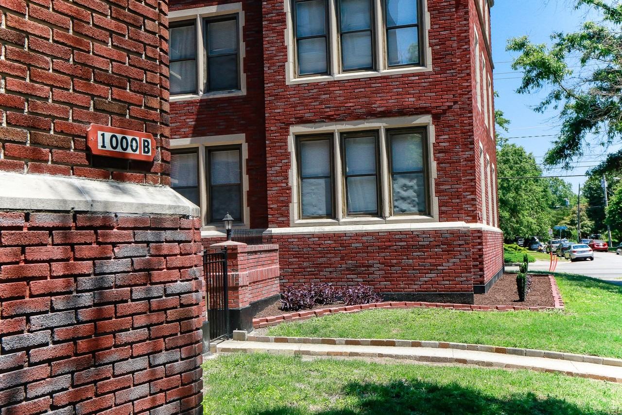1000 Gates Ave #A3 - Photo 3 of 19