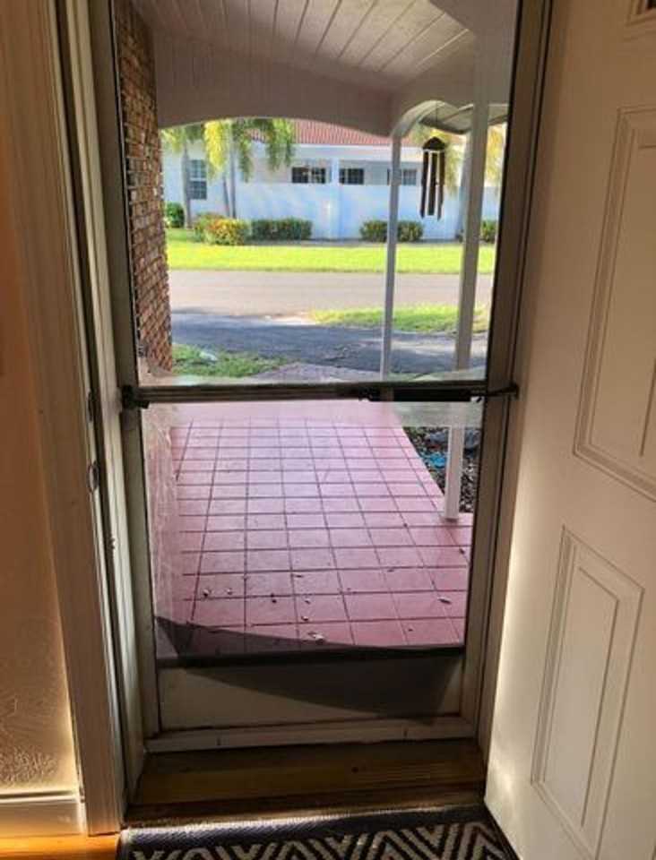 117 Se 4th Ave - Photo 4 of 16