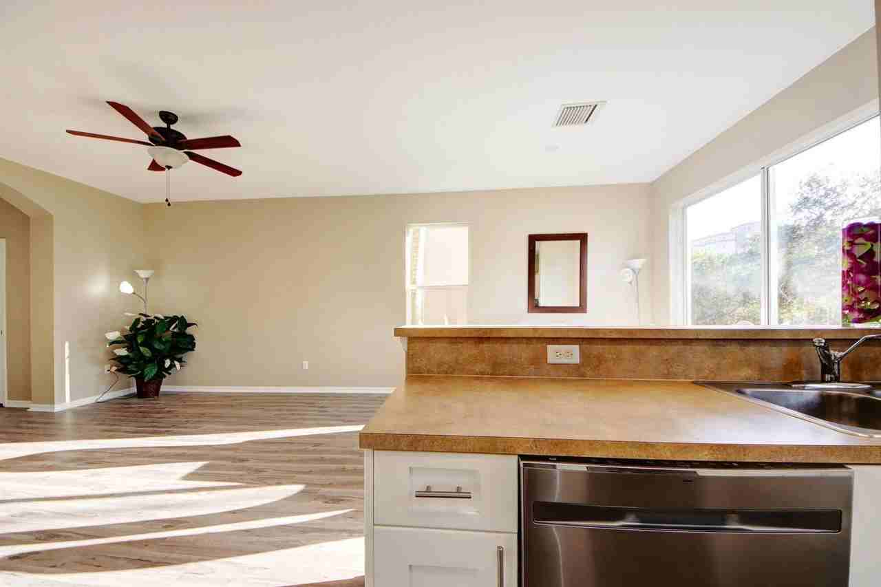 6143 Seminole Gardens Cir - Photo 2 of 16