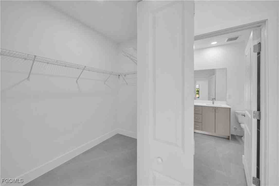 3715 Sunset Road - Photo 6 of 18