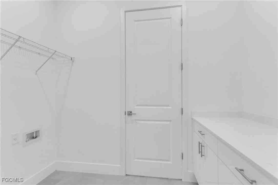 3211 41st Street West - Photo 7 of 18