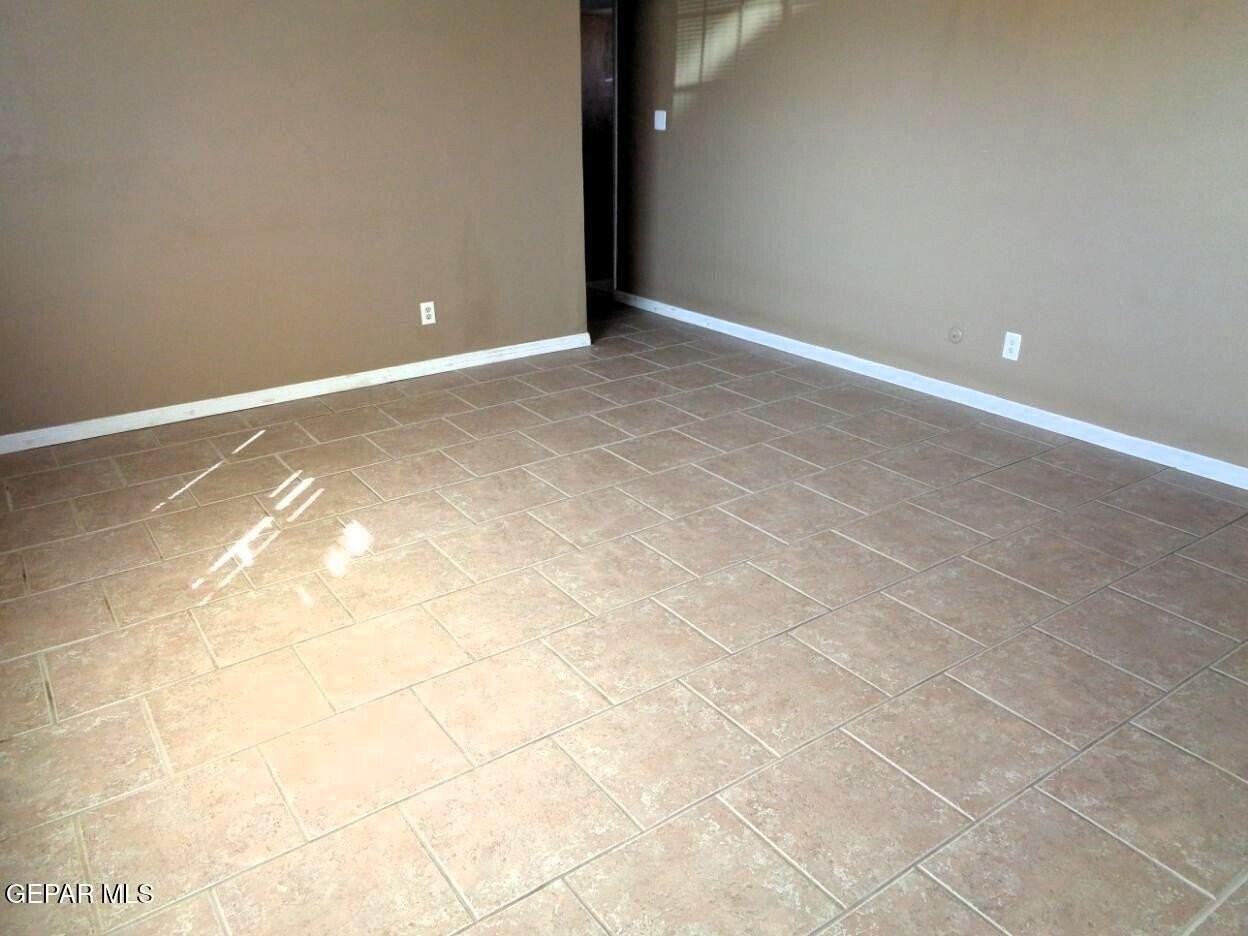 3711 Mcconnell Ave - Photo 2 of 24