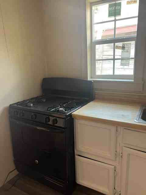 20 West Fremont Street #20 - Photo 5 of 6