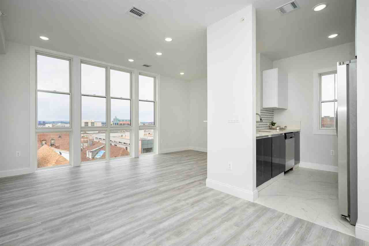 144 Bergen Avenue #3B - Photo 3 of 32