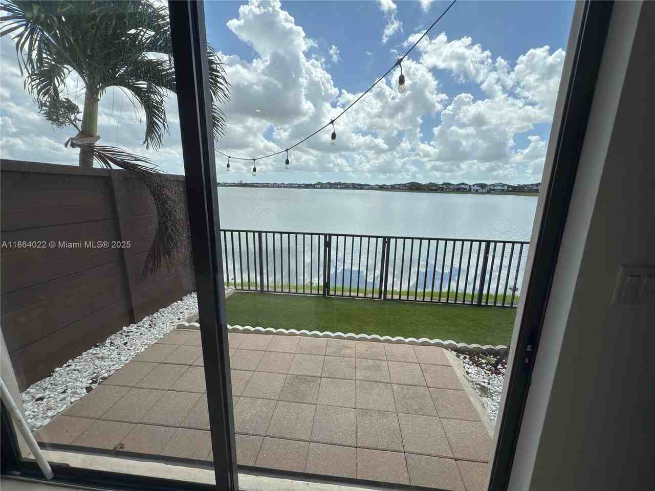 15677 Nw 91st Ct #15677 - Photo 6 of 34