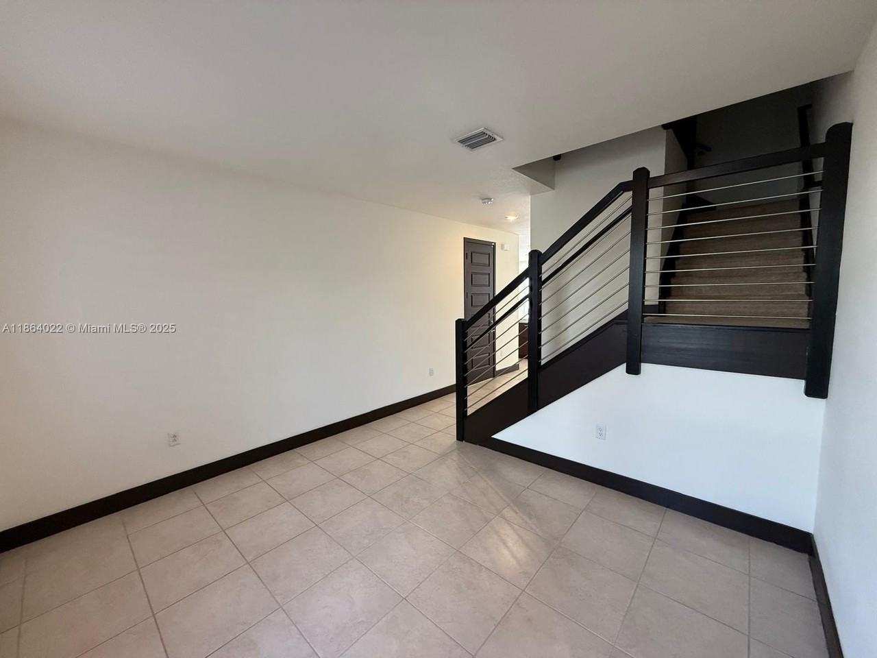 15677 Nw 91st Ct #15677 - Photo 7 of 34