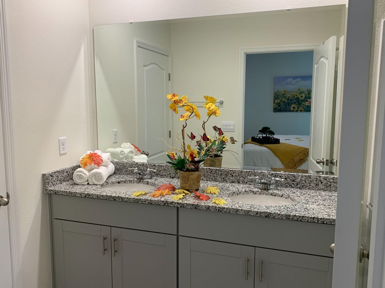 Oak Reflection Loop - Photo 5 of 5