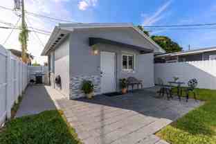 1430 Ne 11th St #2 - Photo 1 of 1