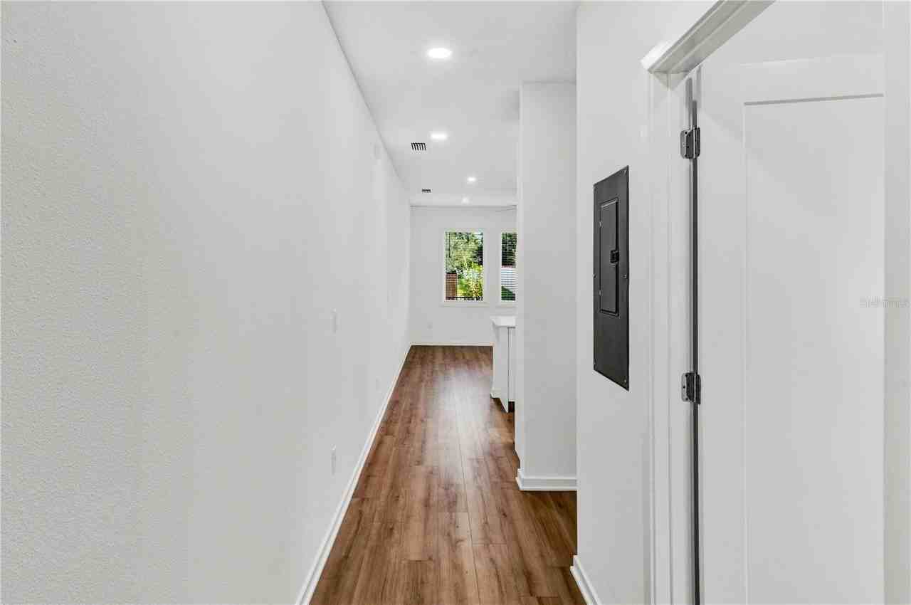 3402 E 28th Ave #7 - Photo 6 of 21