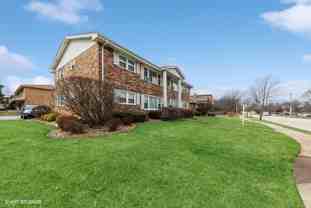 14450 Jefferson Ave #1W - Photo 1 of 1