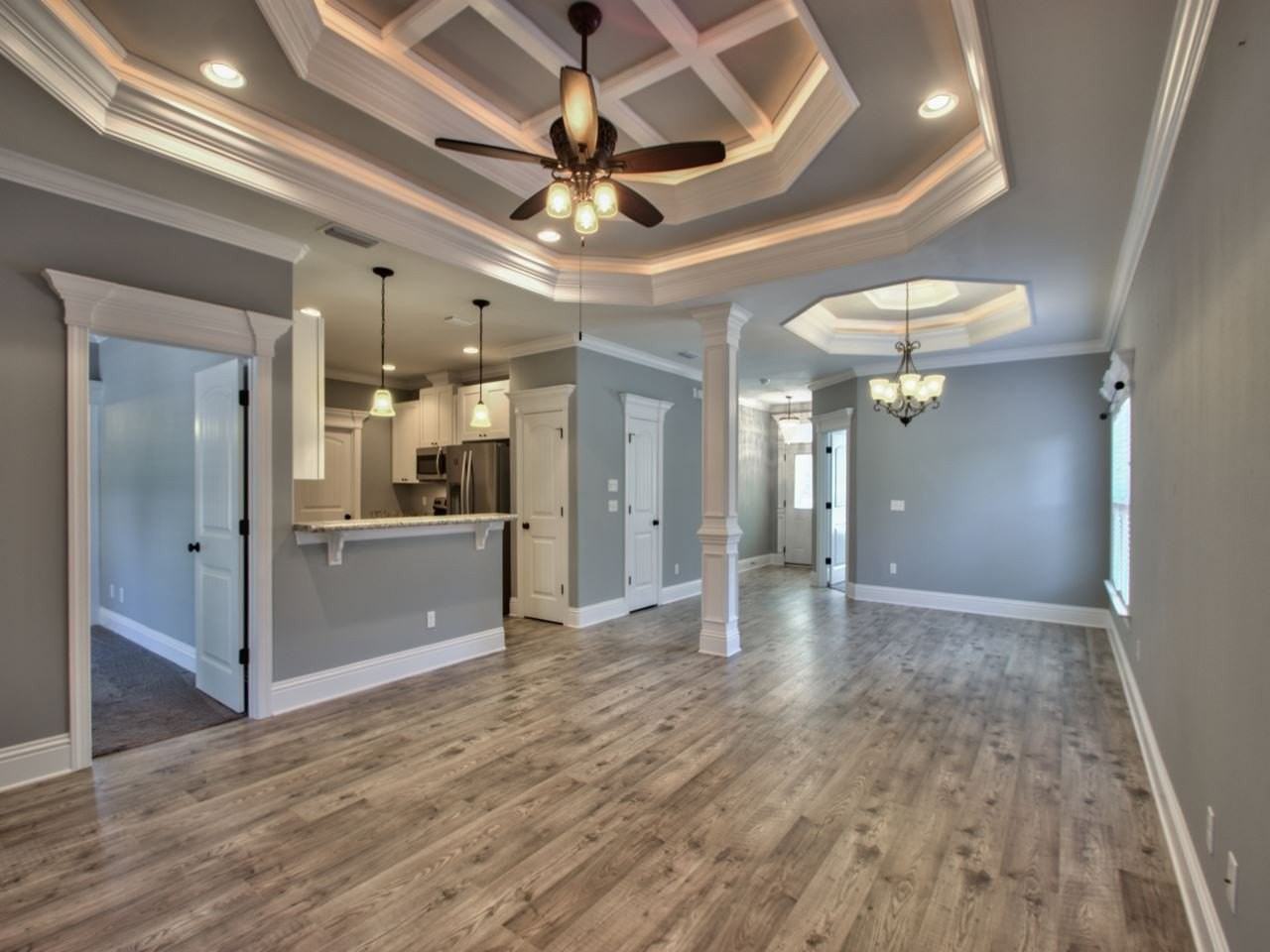 114 Carousel Cir - Photo 5 of 35