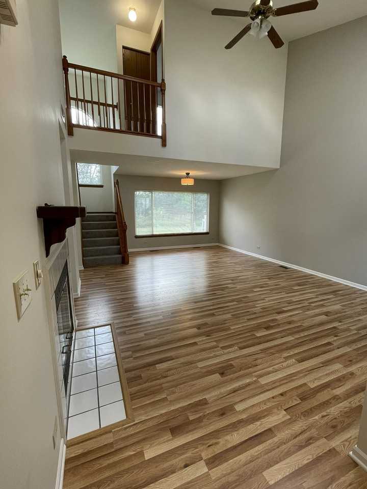 4440 Larkspur Ln - Photo 2 of 20