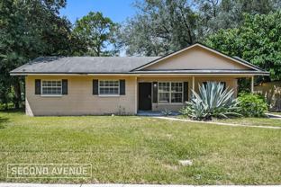 4857 Fredericksburg Ave - Photo 1 of 1