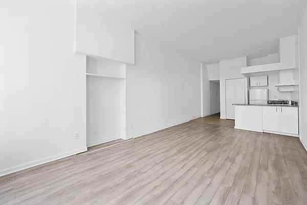 William St & John St #326 - Photo 3 of 4