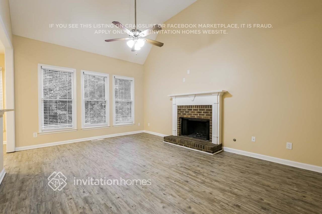 347 Laurel Glen Xing - Photo 6 of 19