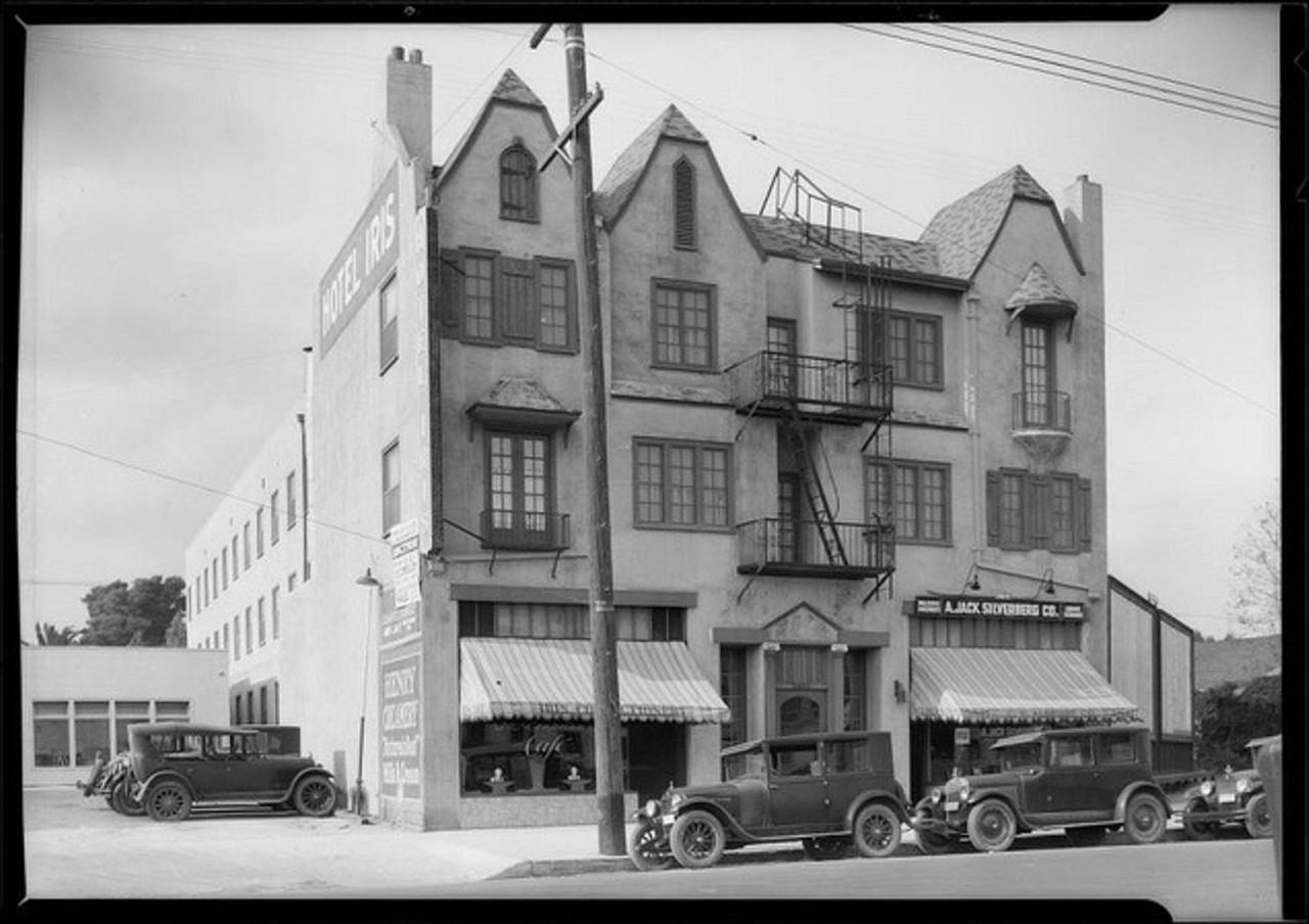 St. Moritz Apartments - Photo 6 of 10