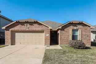 824 Newberry Trl - Photo 1 of 1