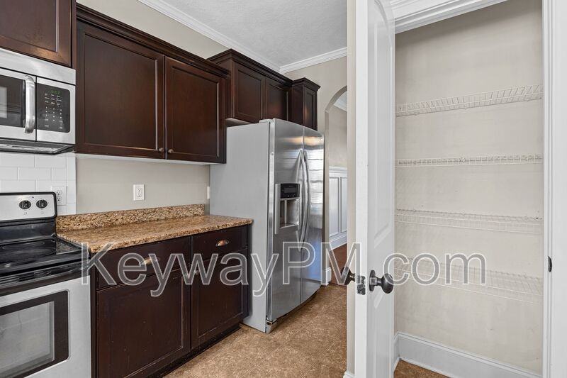 4734 Billie J Drive - Photo 6 of 18