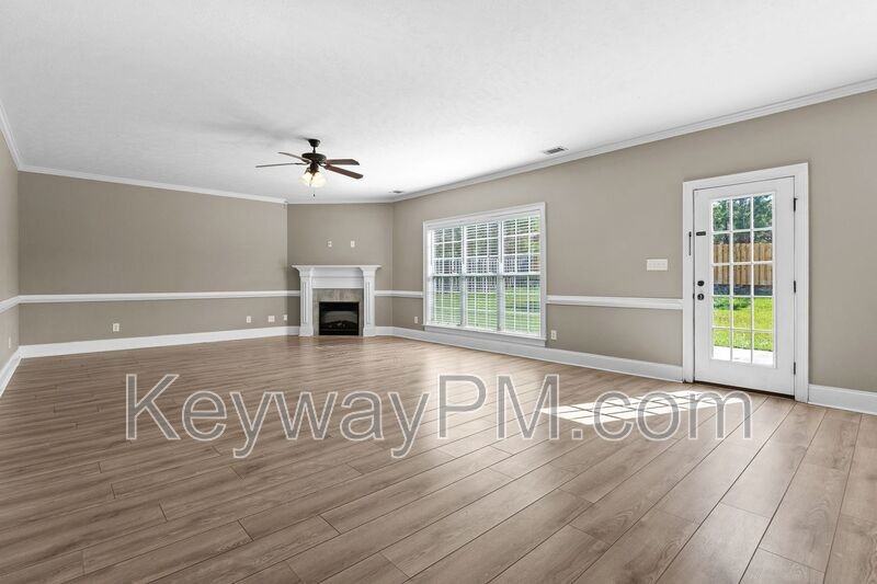 4734 Billie J Drive - Photo 7 of 18