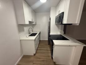 15525 Nordhoff St - Photo 1 of 1