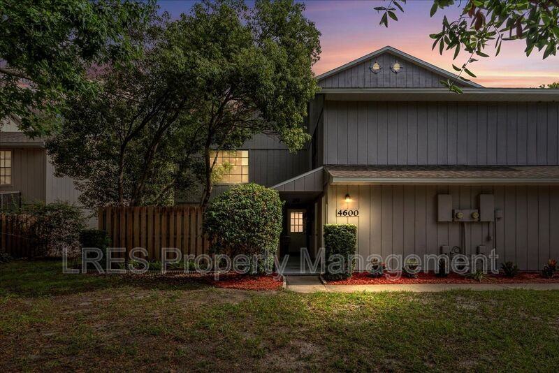 4600 Lighthouse Cir #1 - Photo 2 of 22