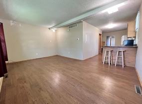 202 14th Ave Sw - Photo 1 of 1