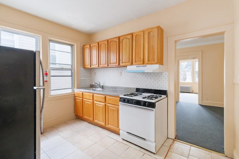 16 Montrose Ter - Photo 6 of 18