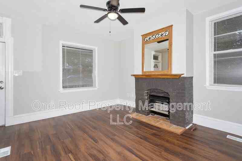 3006 Brooklyn Ave - Photo 5 of 18