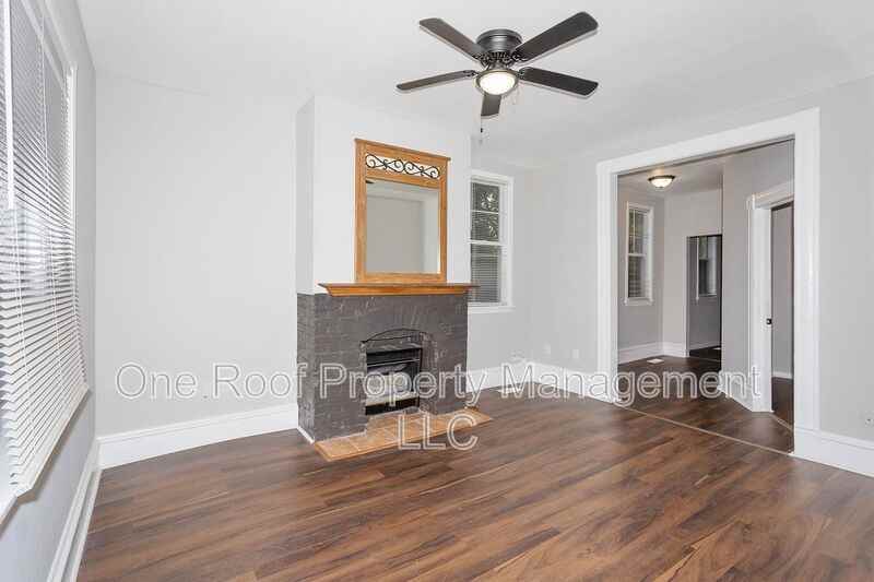 3006 Brooklyn Ave - Photo 7 of 18