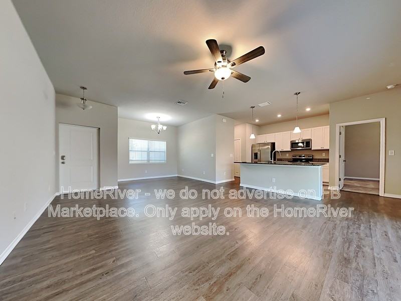 14051 Slichter Ave - Photo 2 of 24