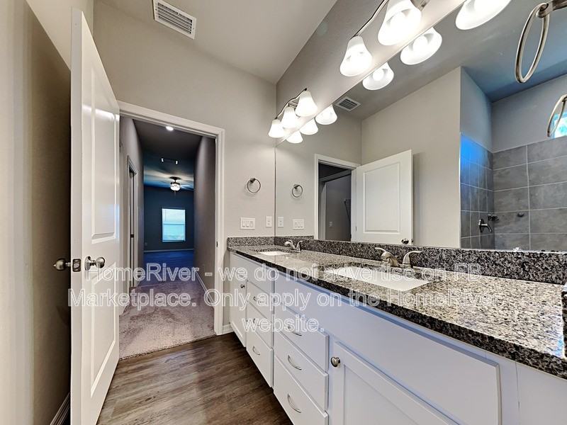 14051 Slichter Ave - Photo 5 of 24