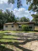 2401 Ne 59th Pl - Photo 1 of 1