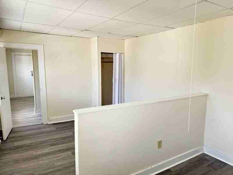 107 College Street #2L - Photo 3 of 9