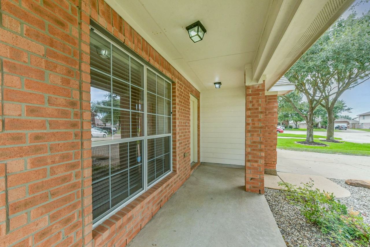 20131 Laramie River Trail - Photo 3 of 38