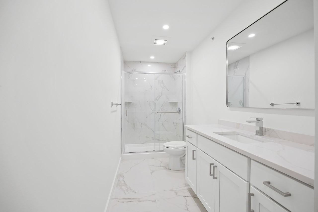 400 York Rd #203 - Photo 7 of 17