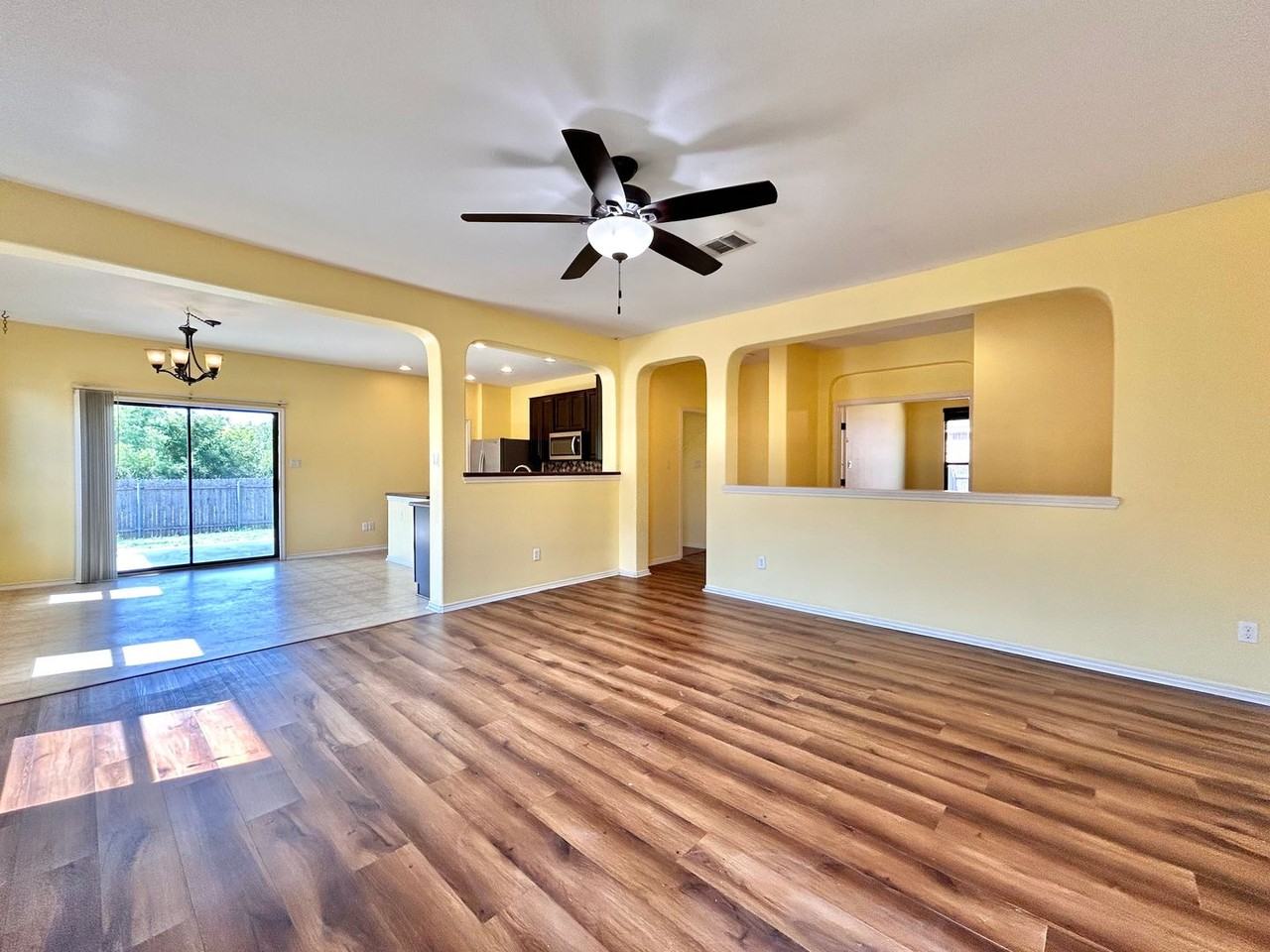 505 Willow Walk Dr - Photo 6 of 34