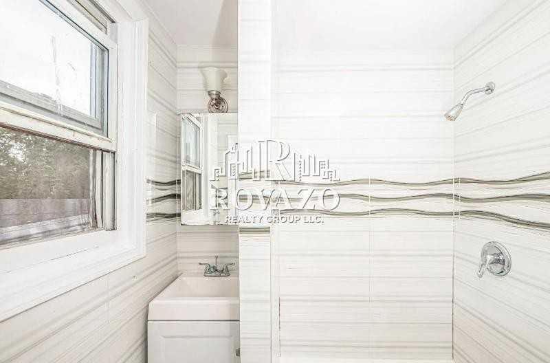 106 Sunset Avenue #1R - Photo 4 of 10