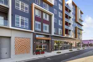 featured image of 471 26th St