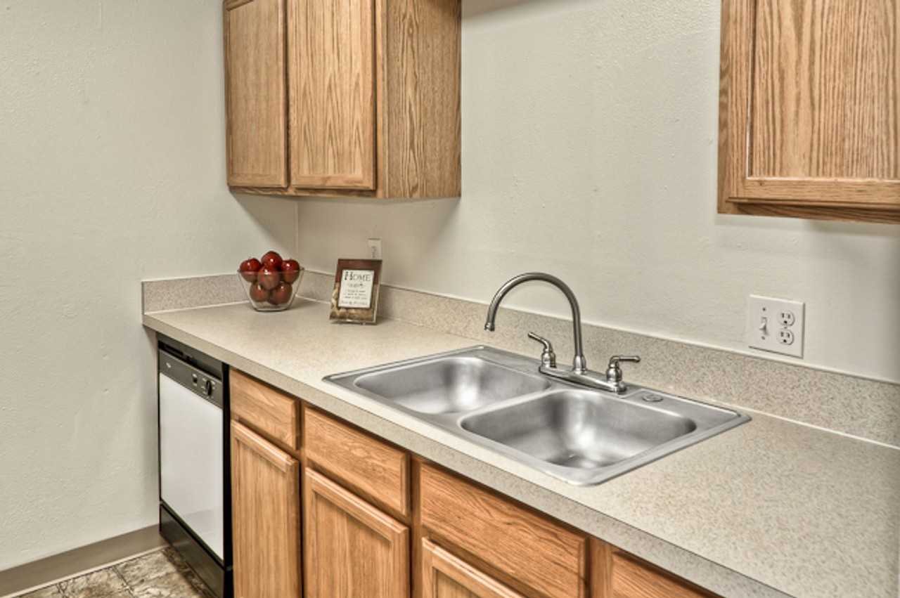 Woodridge Apartments - Photo 3 of 19