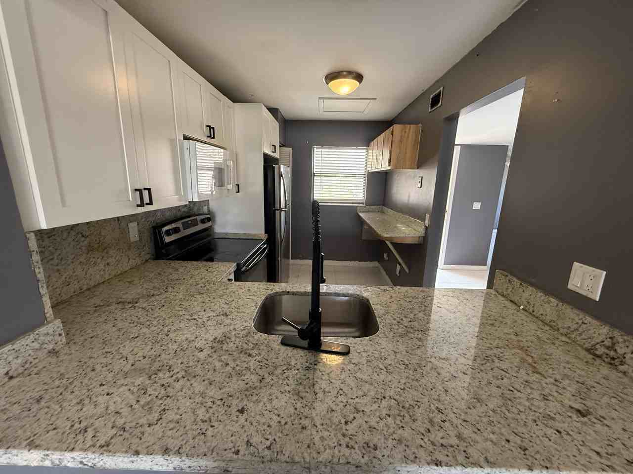 842 Northeast 209th Street - Photo 6 of 23