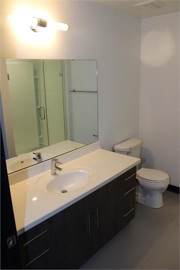 East Terrace Apartments - Photo 7 of 41