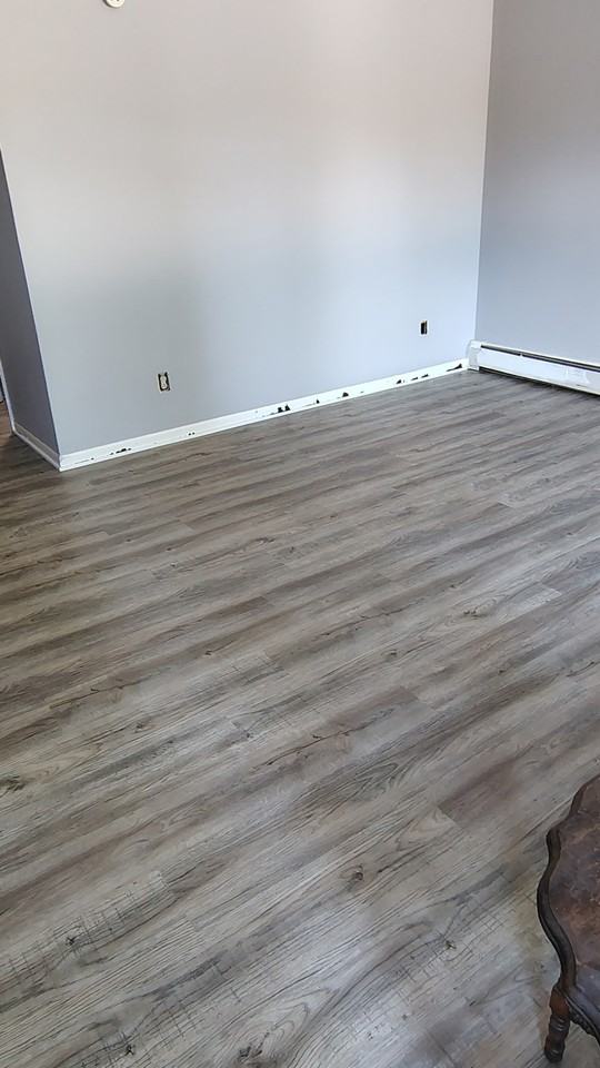 2829 Douglas Avenue - Photo 2 of 22