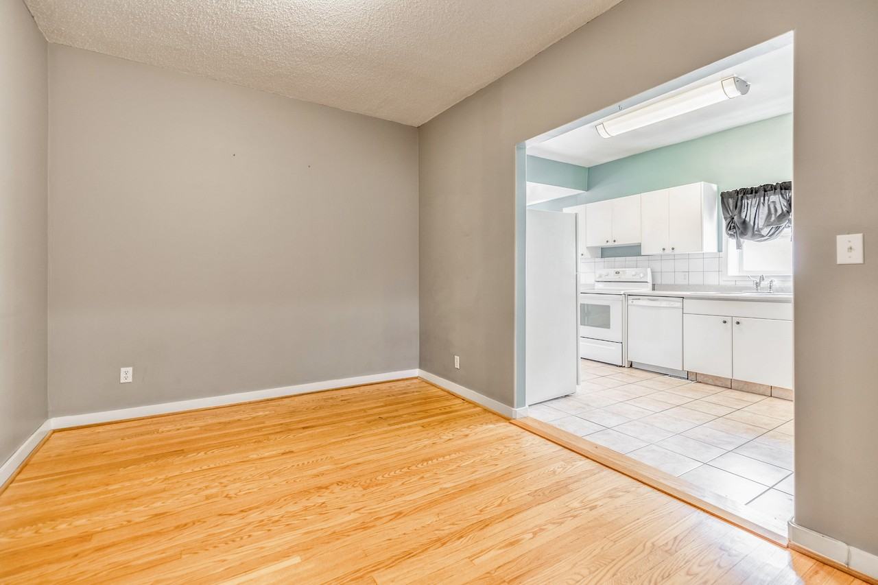 721 Arlington Street - Photo 4 of 23