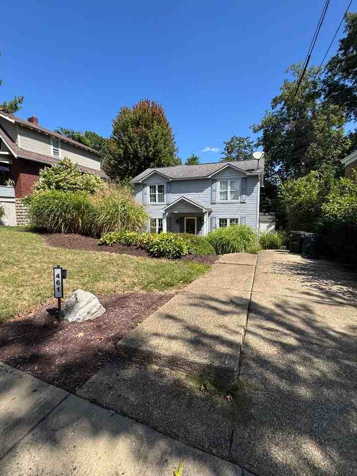 461 Carnegie Dr - Photo 2 of 33