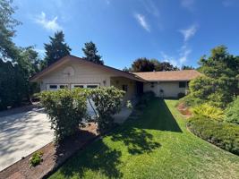 featured image of 2490 Nw 25th St