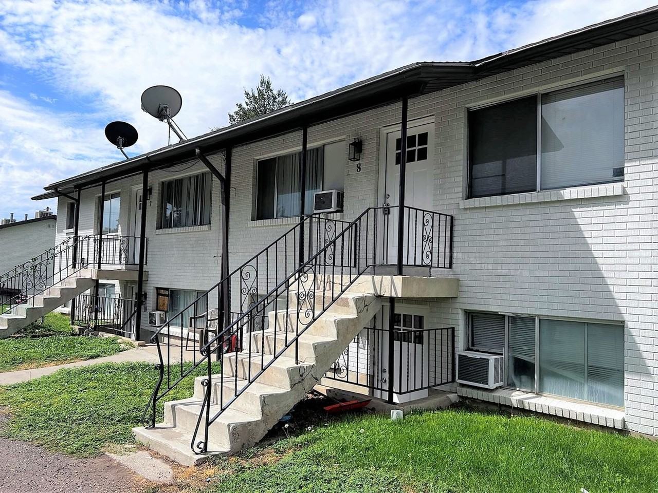 1428 W 300 N (The Virginian Apartments) 14 Plex - Photo 5 of 7